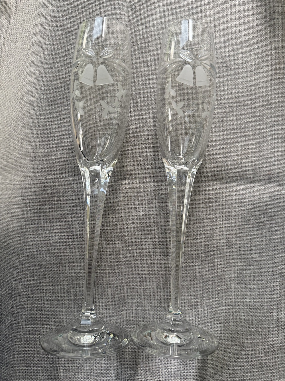 Crystal Champagne Flutes Set of 2 – Etched Wedding Bells